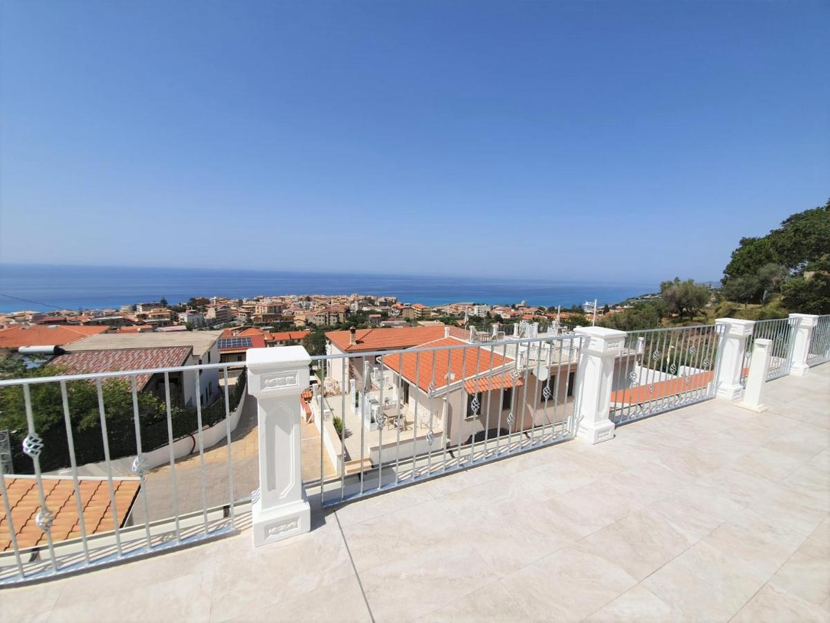 Appartamenti Borgo Panoramico N 9 Tropea Luaran gambar